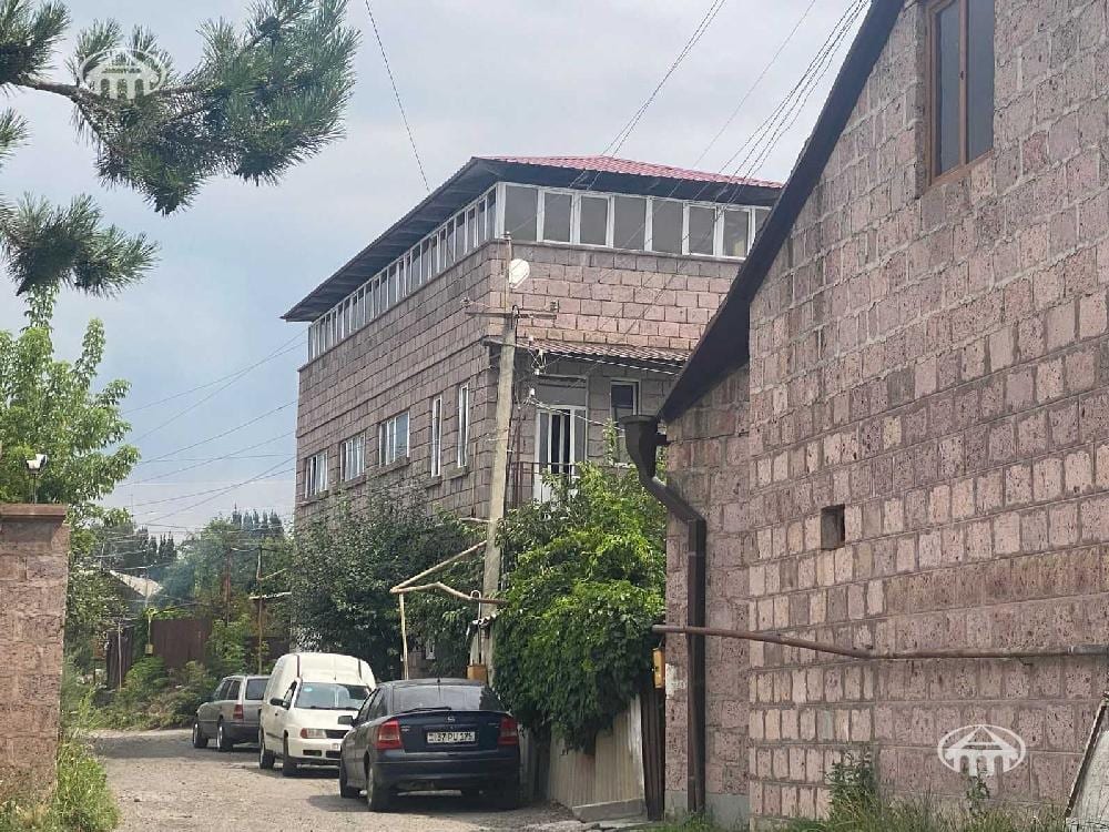 Hotel · 350 m² · Gyumri