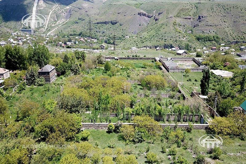 Land · 1,300 m² · Argel