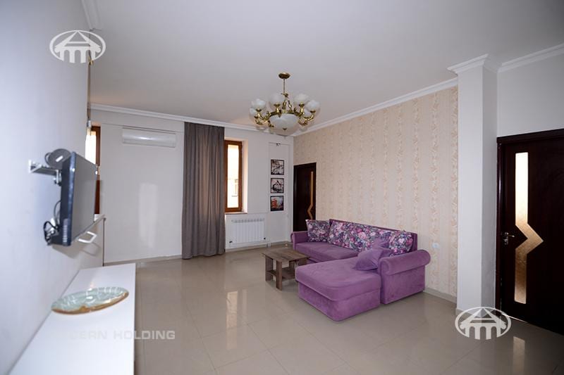 Квартира · 3 комн. · 75 м² · Арабкир