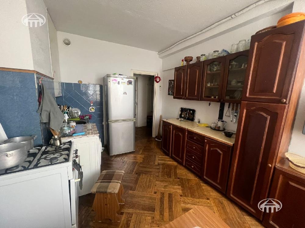 Квартира · 1 комн. · 48 м² · Кентрон