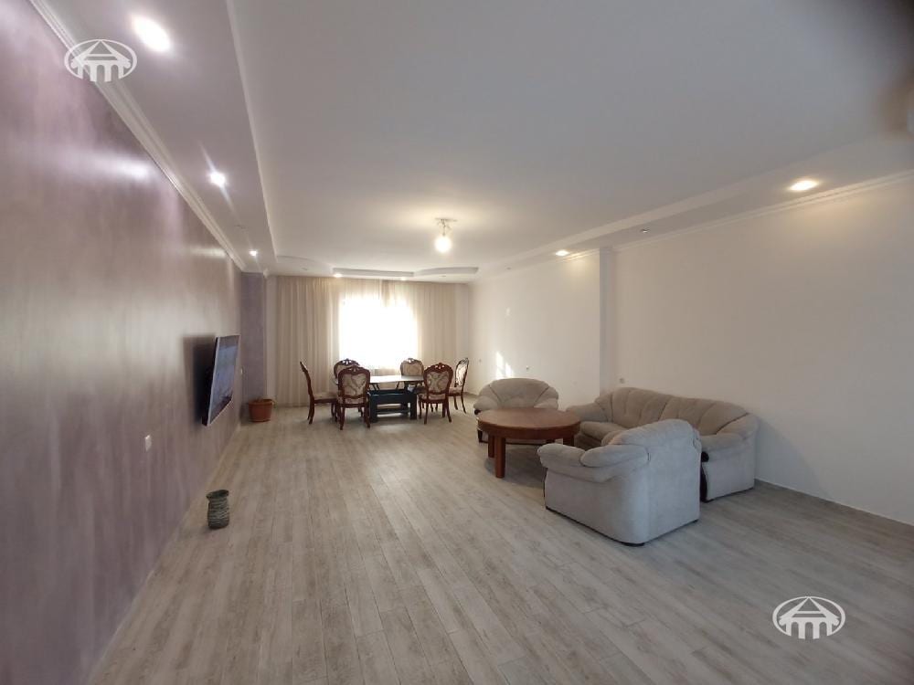 Особняк · 5 комн. · 425 м² · Эребуни