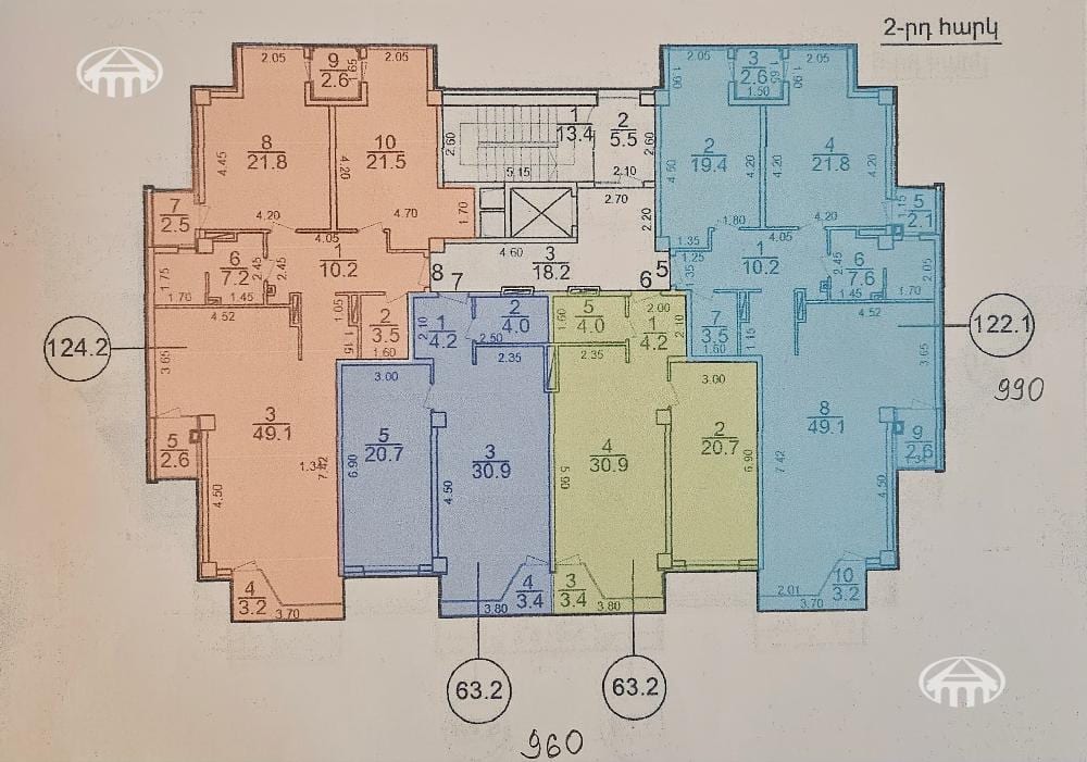 Квартира · 3 комн. · 122 м² · Кентрон