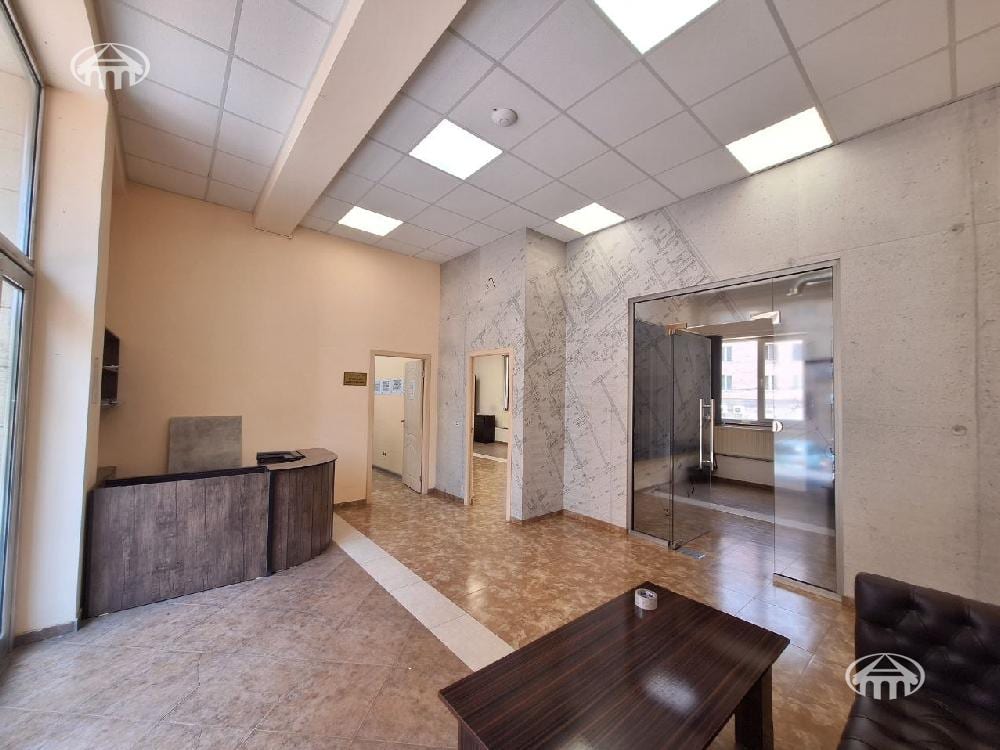Office · 196 m² · Ajapnyak