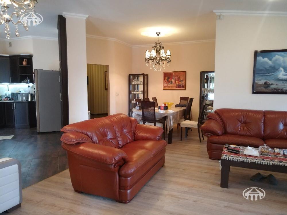 Apartment · 4 rooms · 203 m² · Nork-Marash