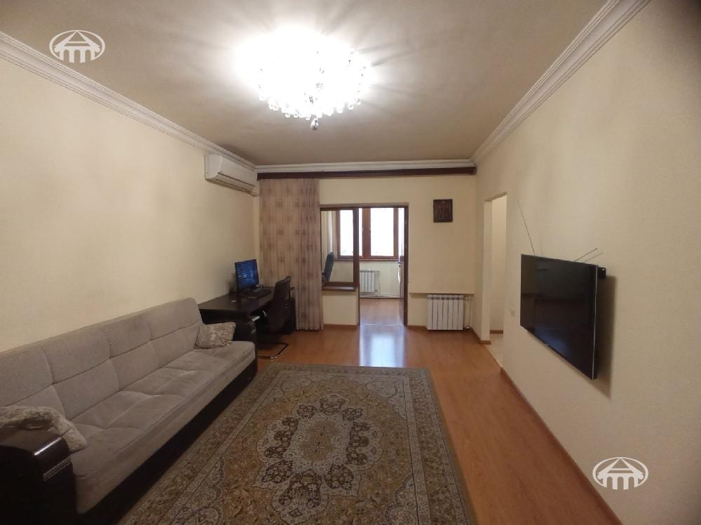 Բնակարան · 3 սեն. · 81 մ² · Կենտրոն