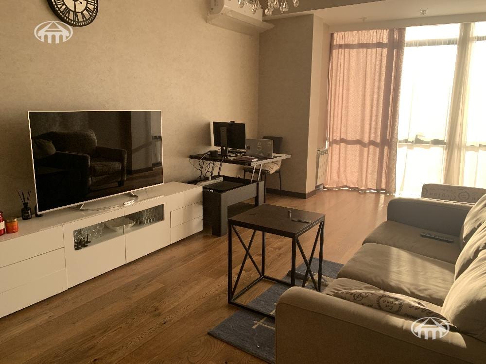 Квартира · 3 комн. · 93 м² · Арабкир
