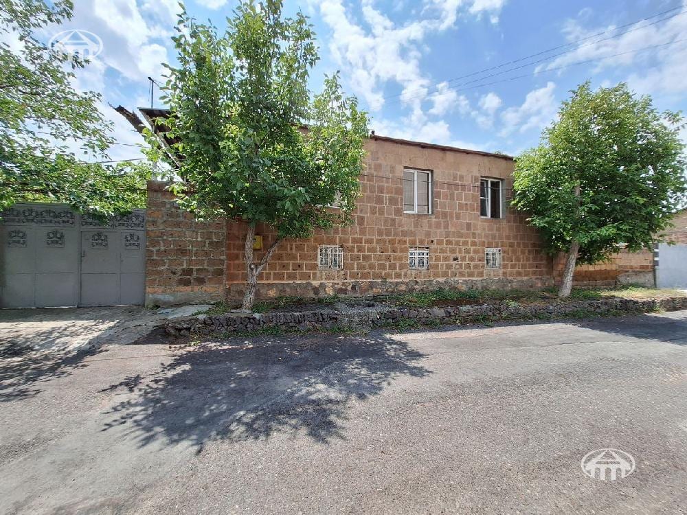 Особняк · 4 комн. · 182 м² · Аштарак