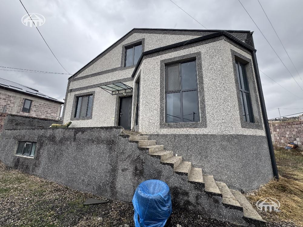 Особняк · 6 комн. · 231 м² · Канакераван