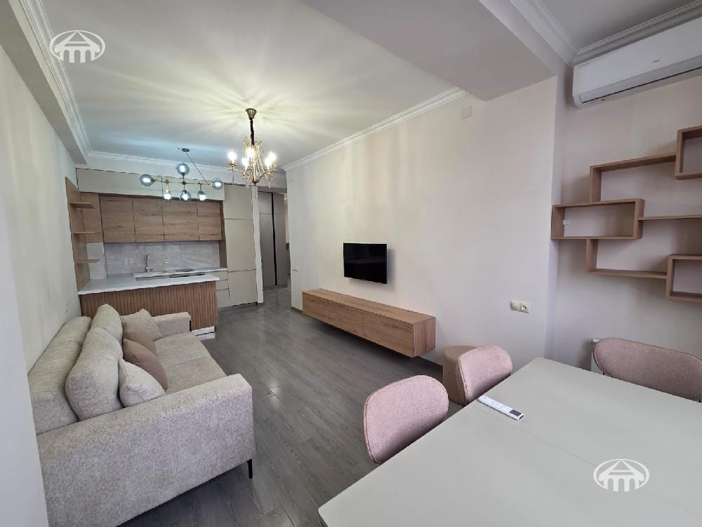 Квартира · 2 комн. · 56 м² · Арабкир