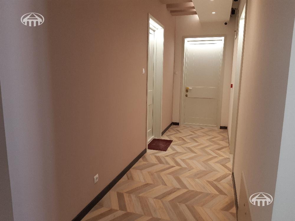 Apartment · 4 rooms · 131 m² · Arabkir