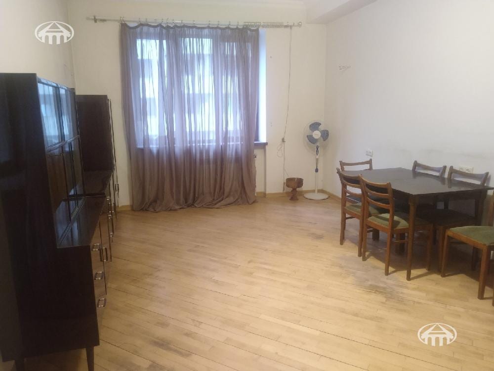 Квартира · 3 комн. · 104 м² · Канакер-Зейтун