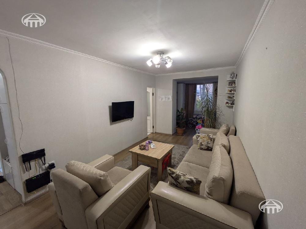 Apartment · 3 rooms · 73 m² · Arabkir