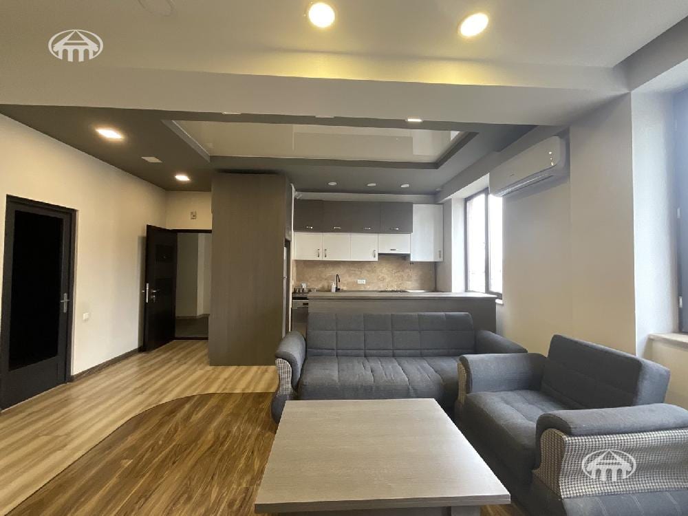 Квартира · 3 комн. · 68 м² · Канакер-Зейтун