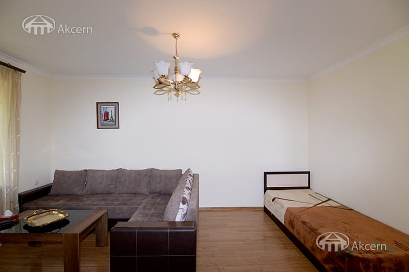 Квартира · 1 комн. · 27 м² · Кентрон