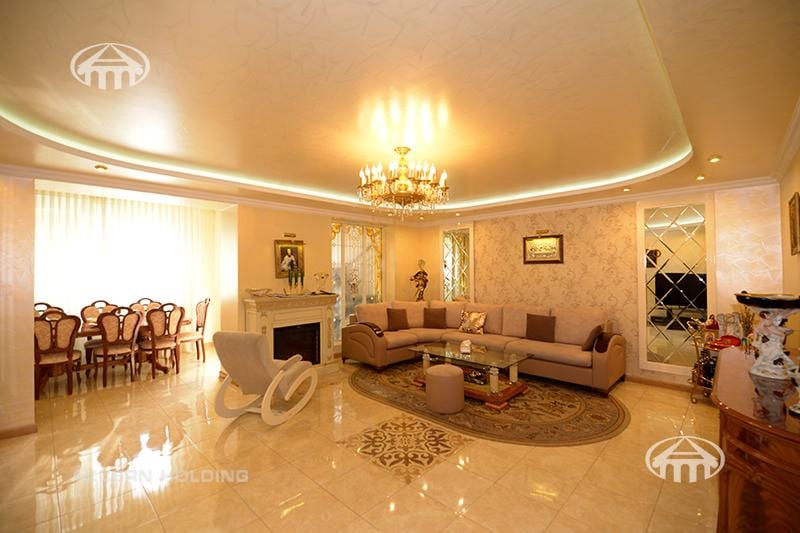 Apartment · 5 rooms · 193 m² · Arabkir