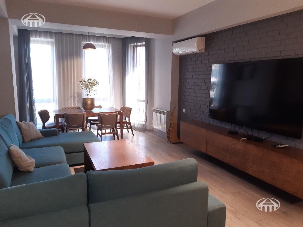Квартира · 3 комн. · 86 м² · Арабкир