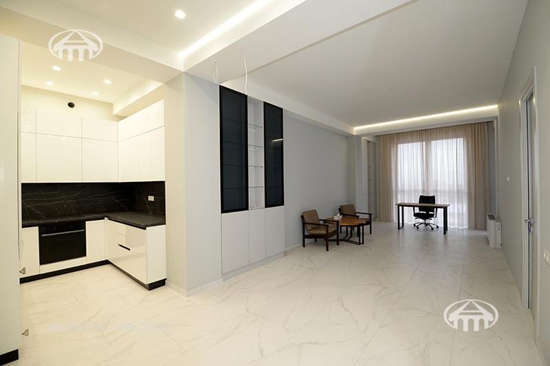 Квартира · 2 комн. · 70 м² · Кентрон