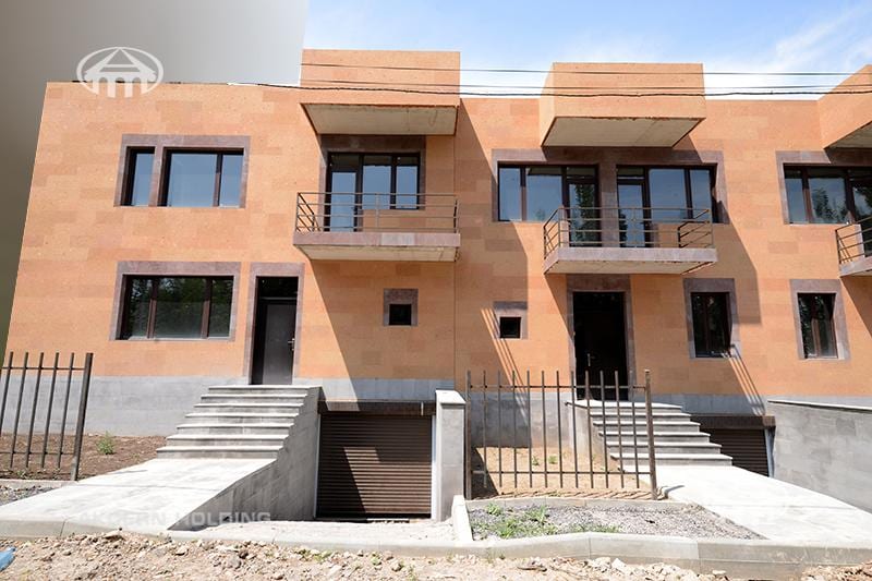 Townhouse · 5 rooms · 244 m² · Kanaker-Zeytun