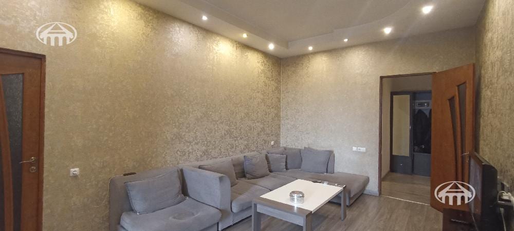 Квартира · 3 комн. · 87 м² · Кентрон