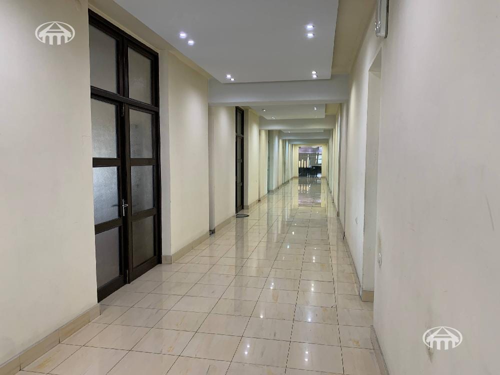 Office · 520 m² · Arabkir