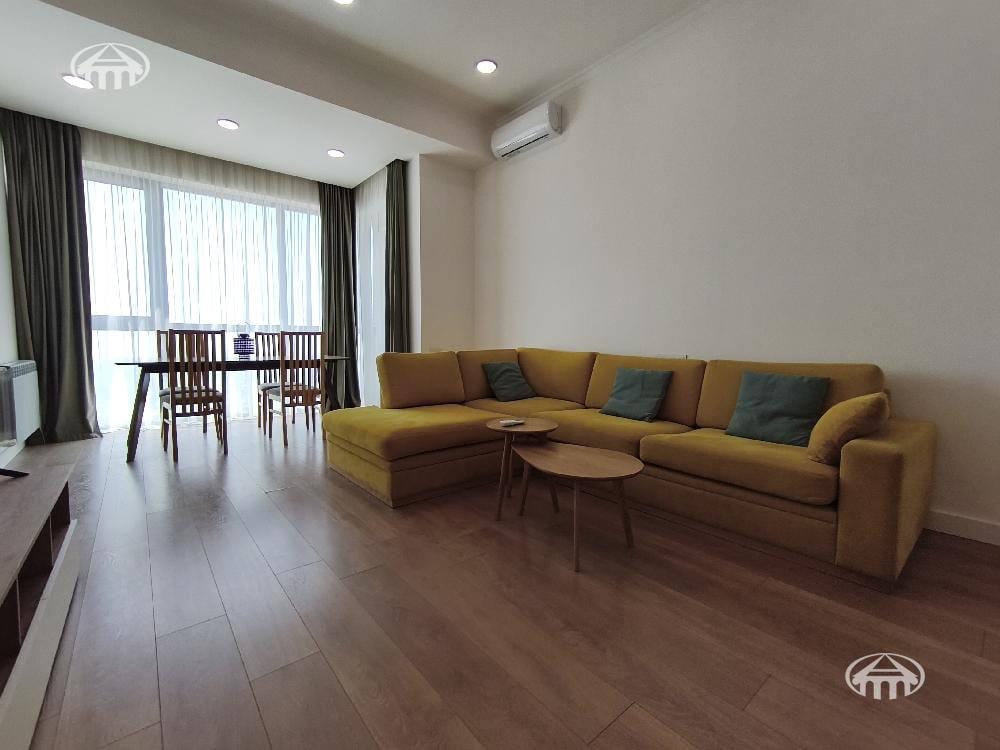 Apartment · 4 rooms · 132 m² · Kanaker-Zeytun