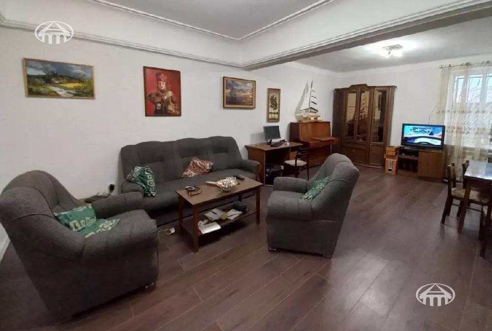 Квартира · 4 комн. · 122 м² · Арабкир