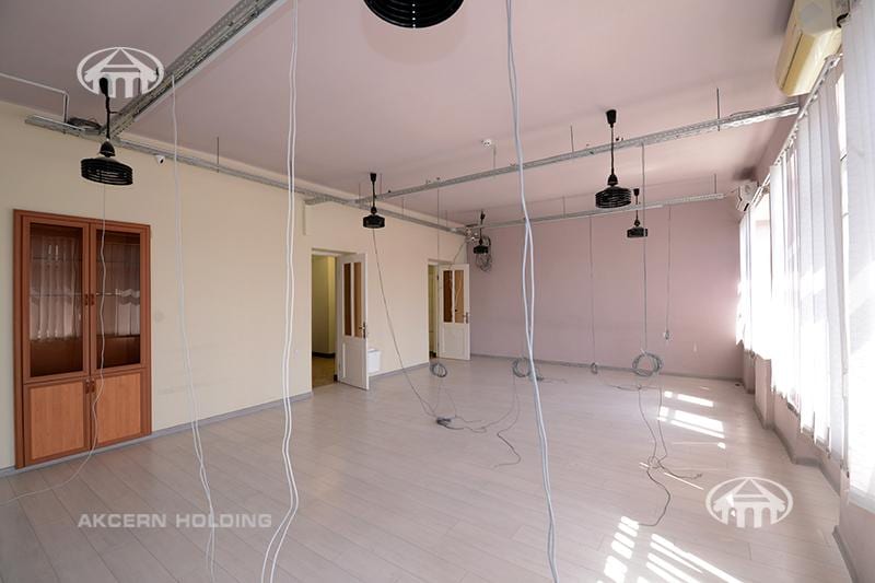 Office · 115 m² · Arabkir
