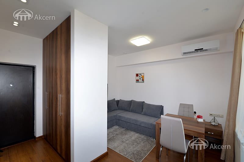 Apartment · 1 rooms · 27 m² · Kentron
