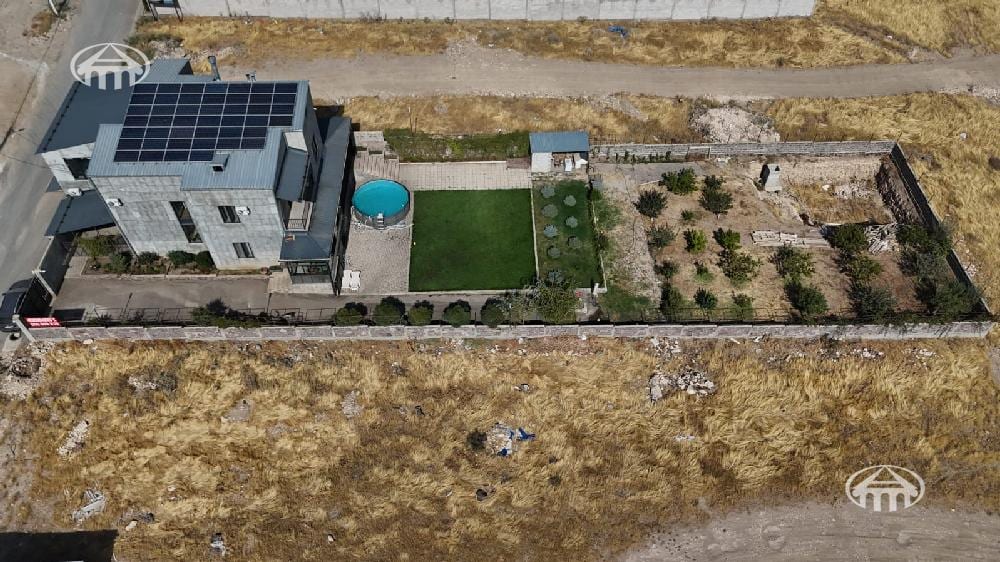 Mansion · 5 rooms · 262 m² · Jrvej