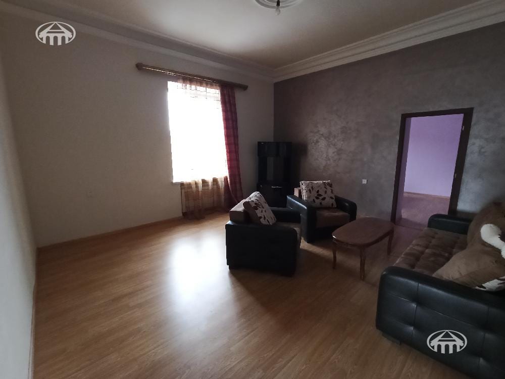 Квартира · 4 комн. · 120,2 м² · Кентрон