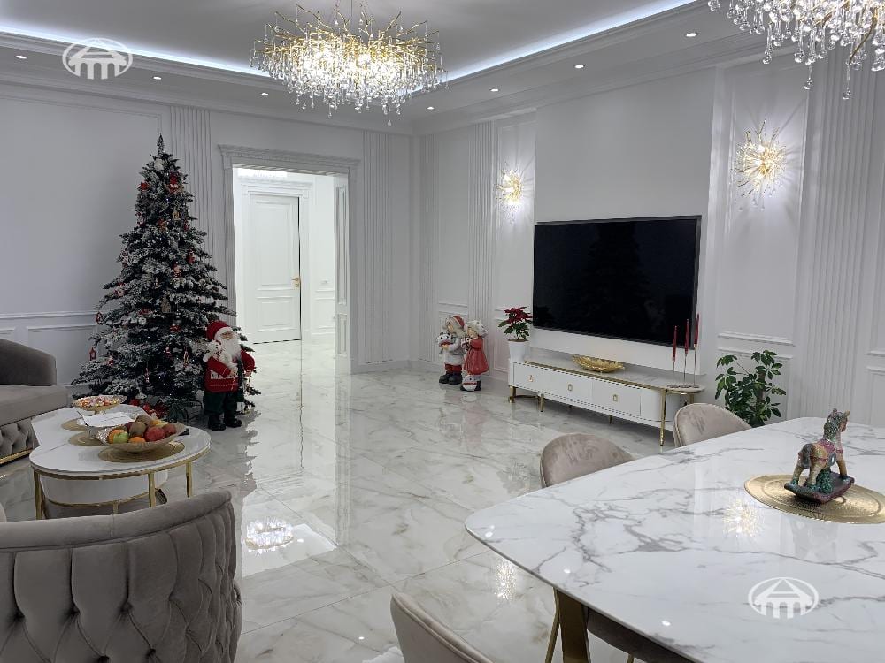 Apartment · 3 rooms · 133 m² · Kentron