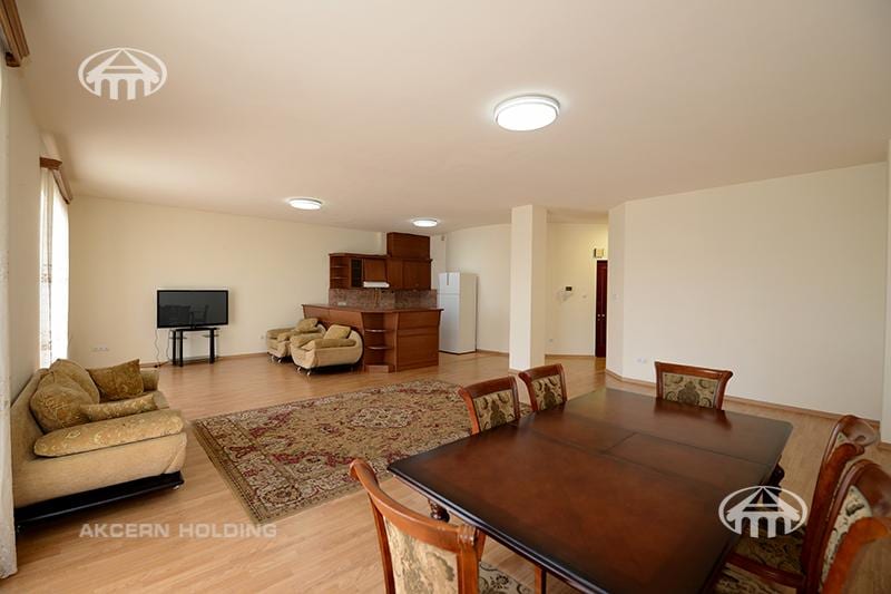 Квартира · 3 комн. · 165 м² · Арабкир