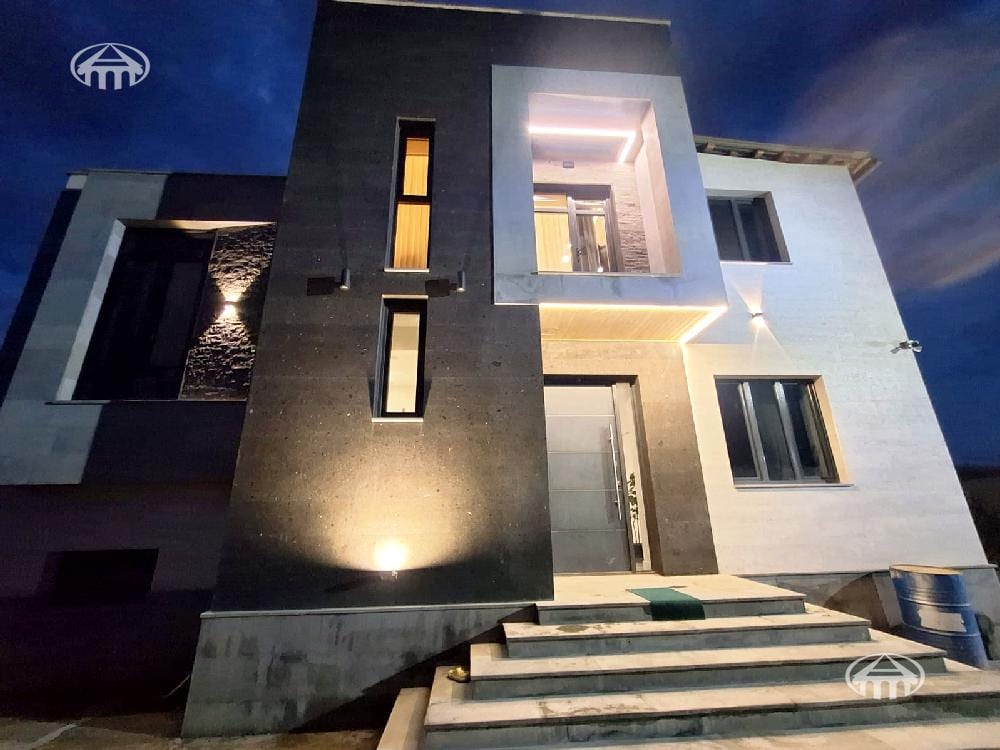 Mansion · 6 rooms · 233 m² · Qasax
