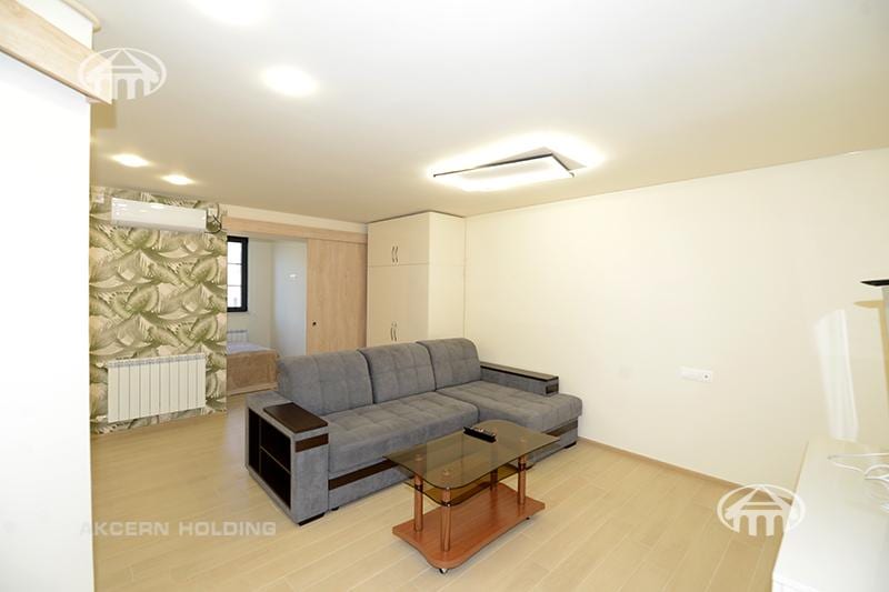 Квартира · 1 комн. · 37 м² · Кентрон
