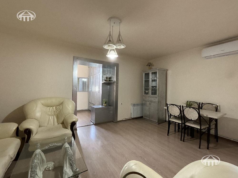 Квартира · 1 комн. · 37 м² · Аджапняк