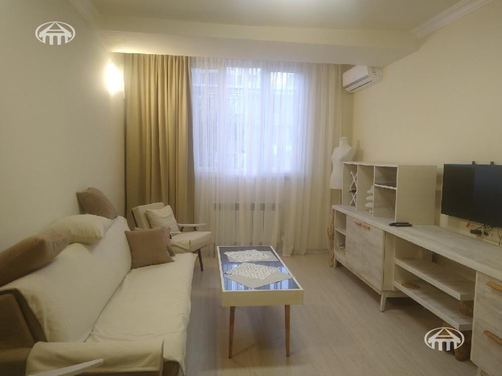 Квартира · 2 комн. · 51 м² · Кентрон