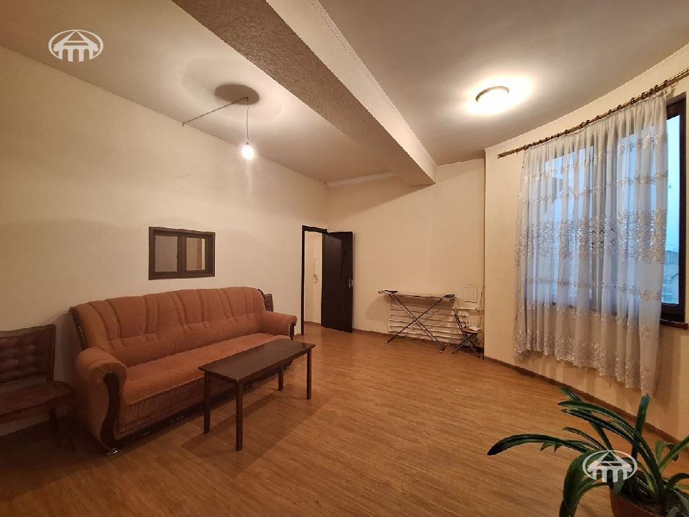 Apartment · 3 rooms · 94 m² · Ajapnyak