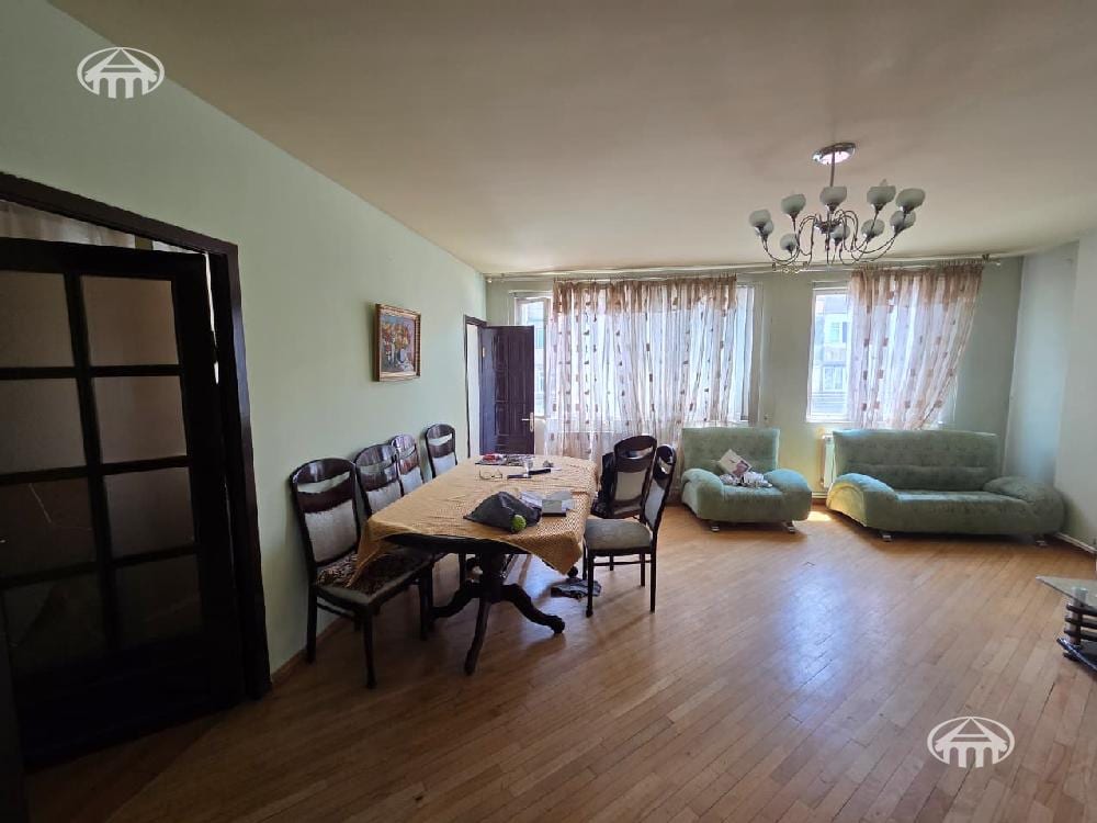 Квартира · 4 комн. · 134 м² · Арабкир