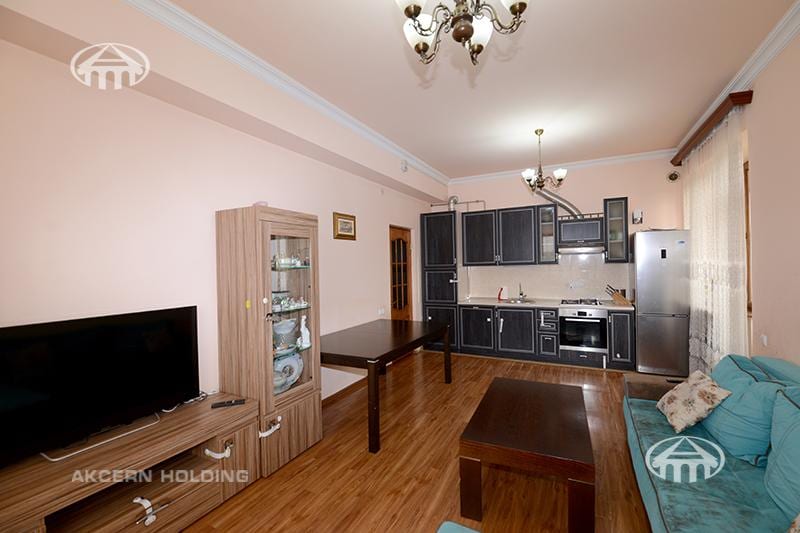 Բնակարան · 4 սեն. · 111 մ² · Կենտրոն