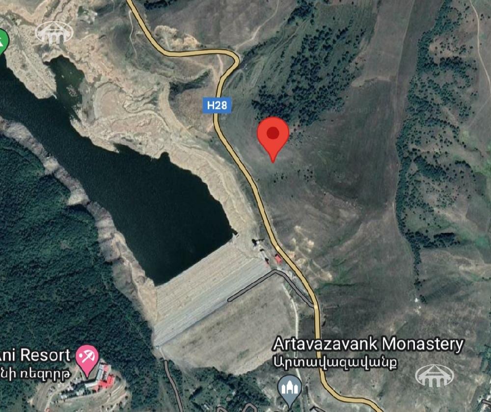 Land · 30,000 m² · v. Artavaz
