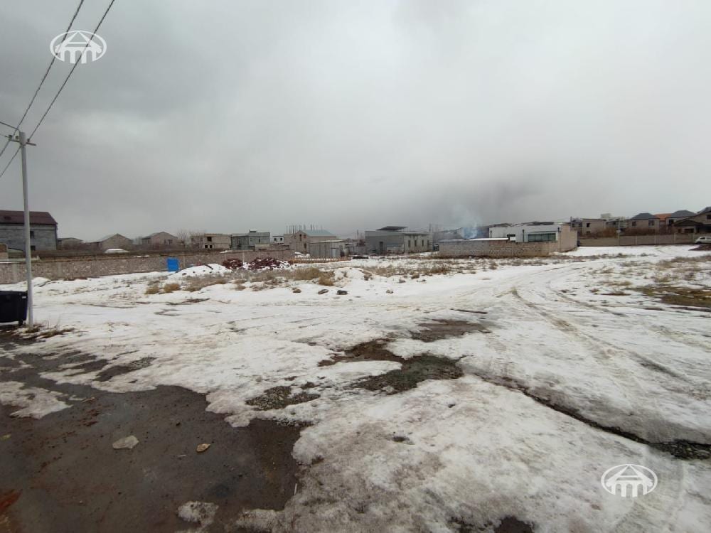 Участок · 1 300 м² · Зовуни
