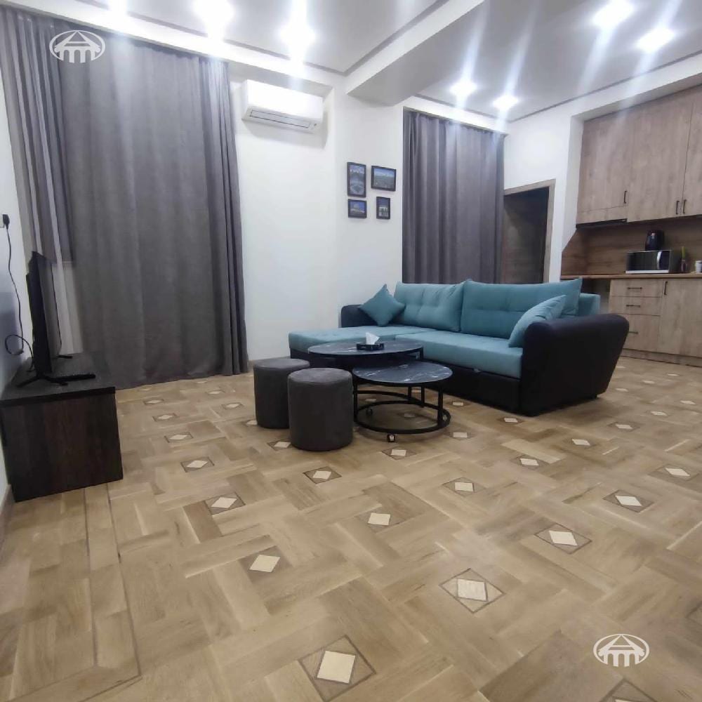 Apartment · 3 rooms · 50 m² · Kentron