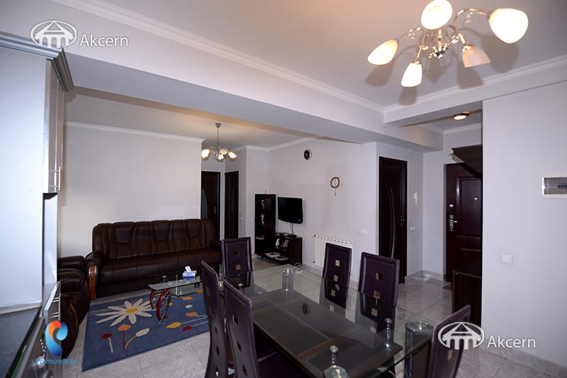 Квартира · 3 комн. · 67 м² · Арабкир