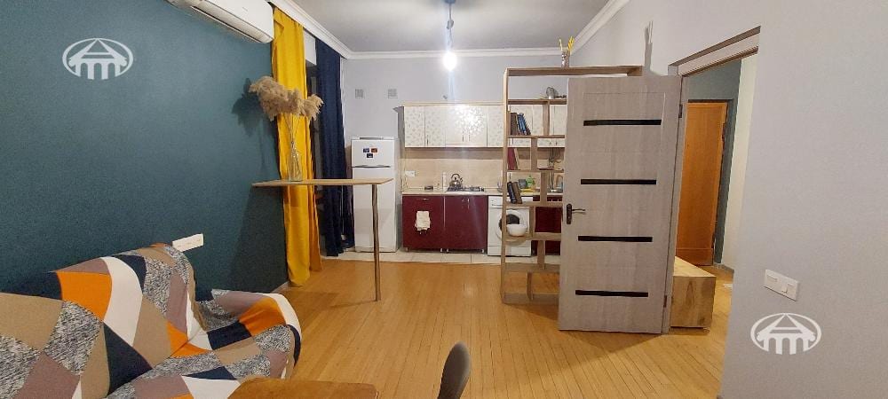 Квартира · 2 комн. · 52 м² · Кентрон