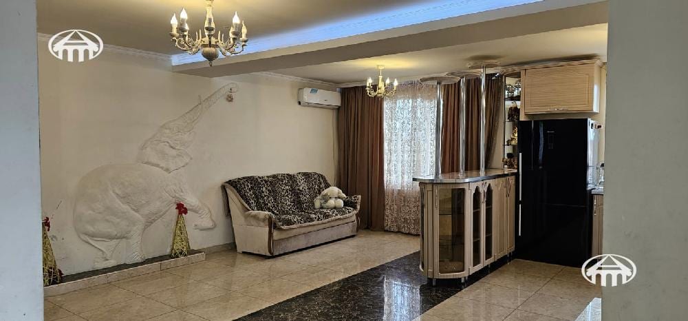 Особняк · 4 комн. · 208 м² · Шенгавит