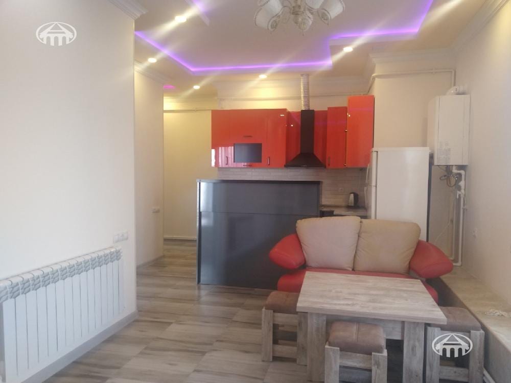 Apartment · 3 rooms · 60 m² · Arabkir