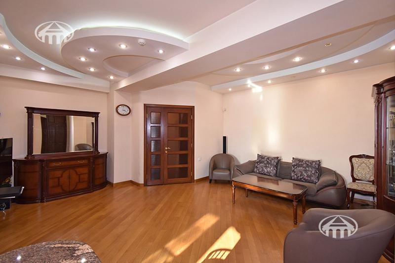 Apartment · 3 rooms · 95 m² · Kanaker-Zeytun