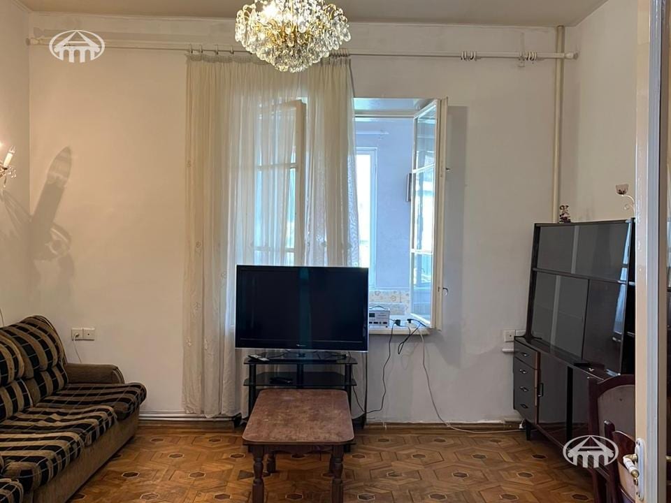 Apartment · 2 rooms · 93 m² · Arabkir