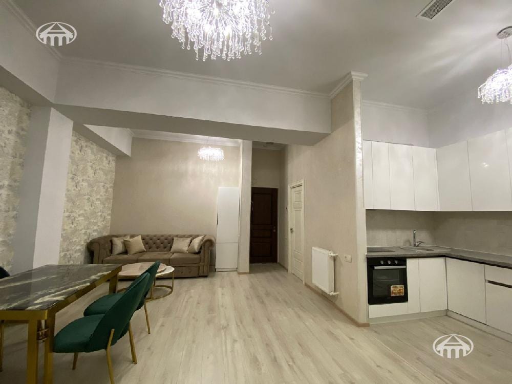 Квартира · 3 комн. · 54 м² · Кентрон