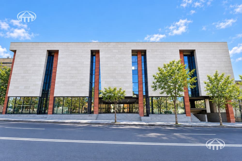 Retail · 600 m² · Erebuni
